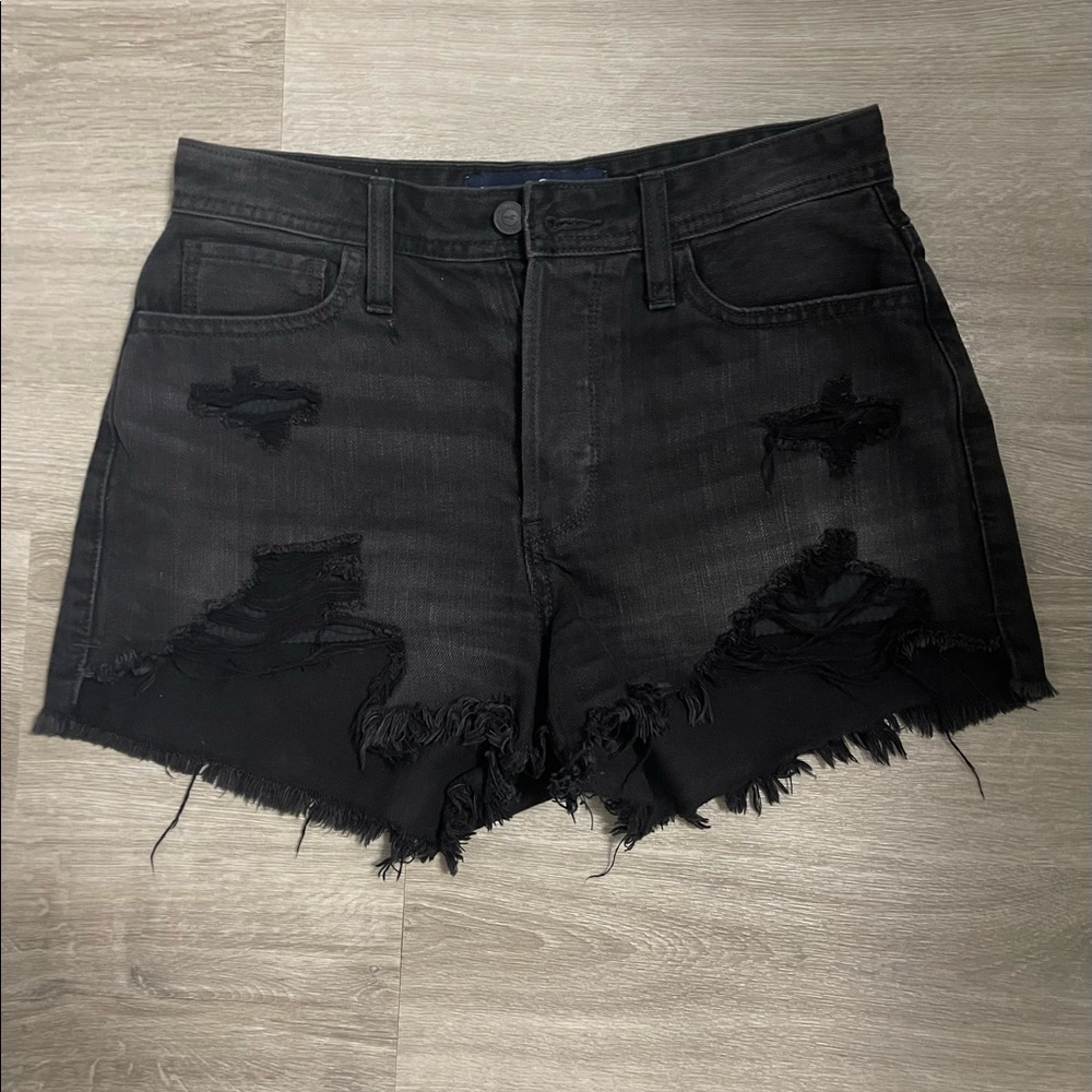 Hollister Black Ripped High-Rise Mom Short 3”